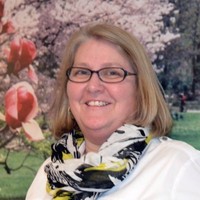 Robin Trumm Email & Phone Number