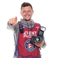 Glossy Finish Employee Christopher Taylor's profile photo