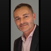 E-mail e número de telefone de Martyn Hoogakker