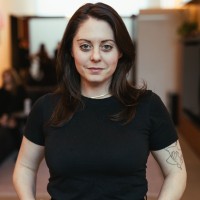 Initialized Capital Employee Vivian Chaves's profile photo