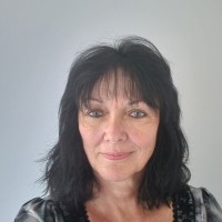 Daniela Weber Email