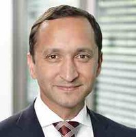 VHV Versicherungen Employee Siddhartha Schwenzer's profile photo