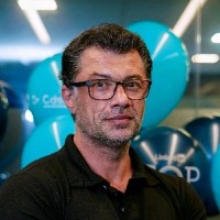 Augusto Simões Azevedo Email