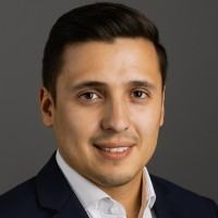 César Beltrán Email
