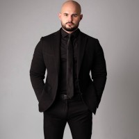 Apollo Security Employee Yunior Estrada's profile photo