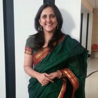 Email e telefono di Nusrat Pathan