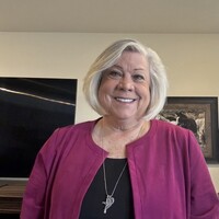 Launch Consulting Group Employee Sandi Blain's profile photo