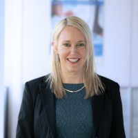 Amanda Hart Email & Phone Number