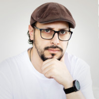 Felipe León Email