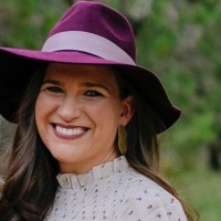 Lauren Spiers Email & Phone Number