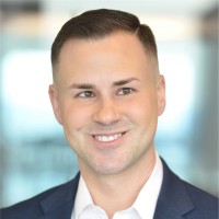 E-mail e número de telefone de Justin Strickland