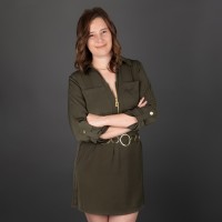 Cera Itani Email & Phone Number