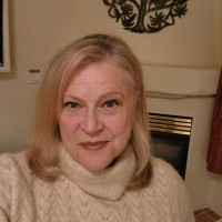 Pet Food Express Employee Valerie Rezente's profile photo