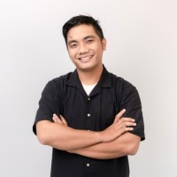 Raja Manullang Email
