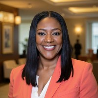 Half Moon Employee Sharon Logan's profile photo