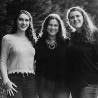 Whitehead & Associates Employee Eileen Murphy's profile photo