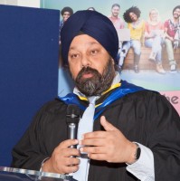 UK Versity Online Employee Ramanjeet mac's profile photo
