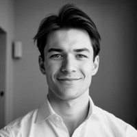 Hugo Hoffstadt Email & Phone Number