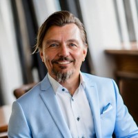 Raiffeisen Gruppe Employee Michael Mäder's profile photo