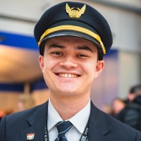 United Airlines Employee Anders Young's profile photo