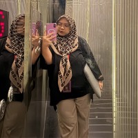 Nadira Shazana Email