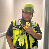 Real Network Services Inc. Employee Elijah Castro's profile photo