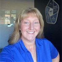 HALE PRODUCTS, INC. Employee Michelle Inderlied's profile photo
