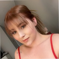Craft Axe Throwing Employee Iiana Pearson's profile photo