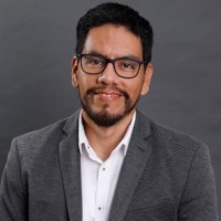 Daniel Posadas Email