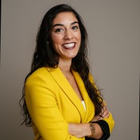 Beatriz Simões Email