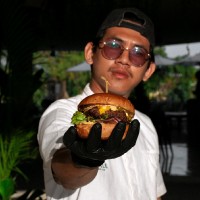 Andy Suartawan Email