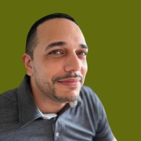 Whole Foods Market Employee Tomas Hassan's profile photo