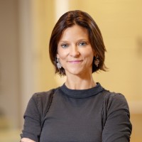 Annie Suttle Email & Phone Number