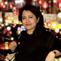 Naghma Hossain Email