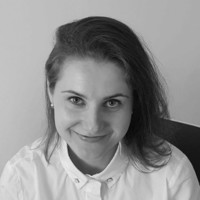 Anna Flis-Borsuk Email