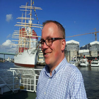 Nicklas Karlsson Email