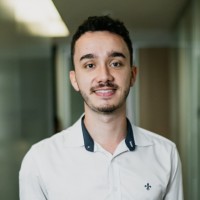 Lucas Oliveira Email