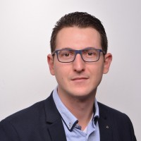 Adrien Guillaume Email