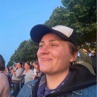 Bandcamp Employee Louise Woletz-Hinz's profile photo