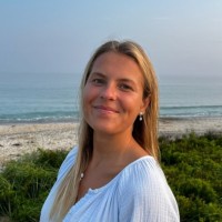 Attentive Employee Anna Bean's profile photo