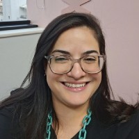 Fernanda Vaz Email