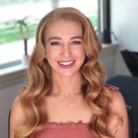 Allyson Ribeiro Email & Phone Number