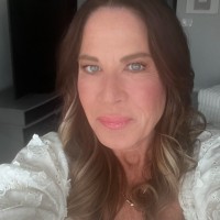 Premier Sotheby's International Realty Employee Shelley Whiteside's profile photo