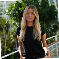 Julia Krumgant Email