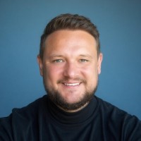 Łukasz Dzikowski Email
