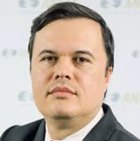 Rodrigo Mendonça Email