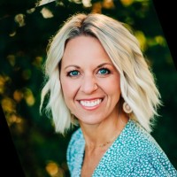 Bec Stover Email & Phone Number