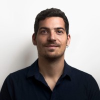 Nicolás Raggi Email