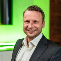 Jeffrey van Lierop Email