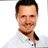 Dominik Pommeranz Email